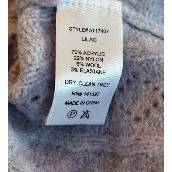 NWOT ASTR the Label Cropped Knot Twist Front Cable Knit Sweater Lilac Small - Picture 8 of 8